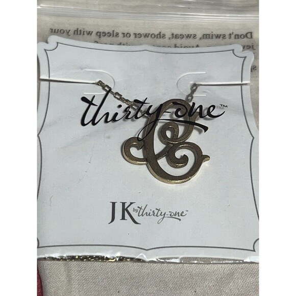 JK by Thirty One Initial Monogram C Necklace Gold Tone  20" Gold NIB - Picture 2 of 5